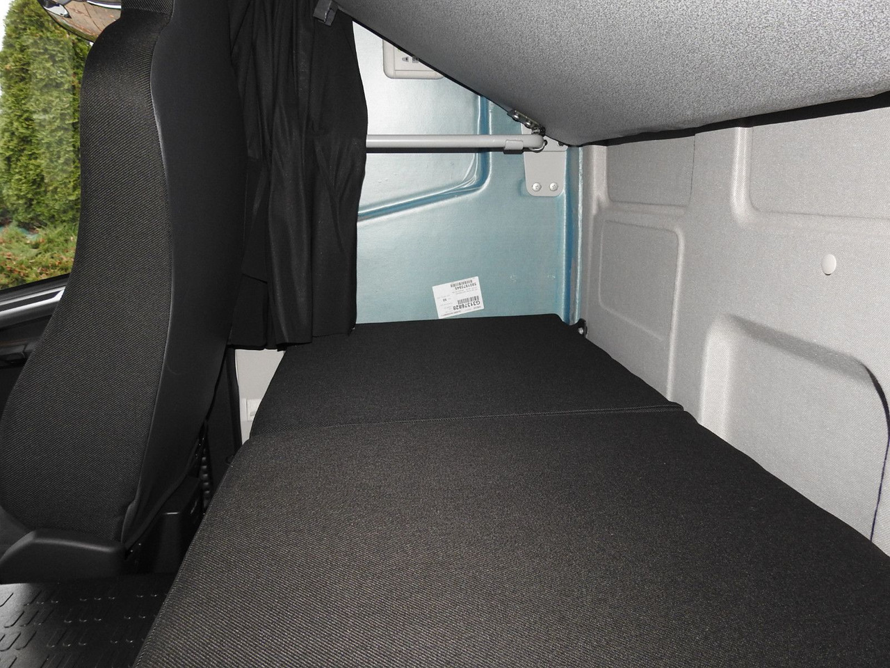 משאית וילונות צד Iveco EUROCARGO 120-250 PRITSCHE PLANE 18 PALETTEN A/C: תמונה 30