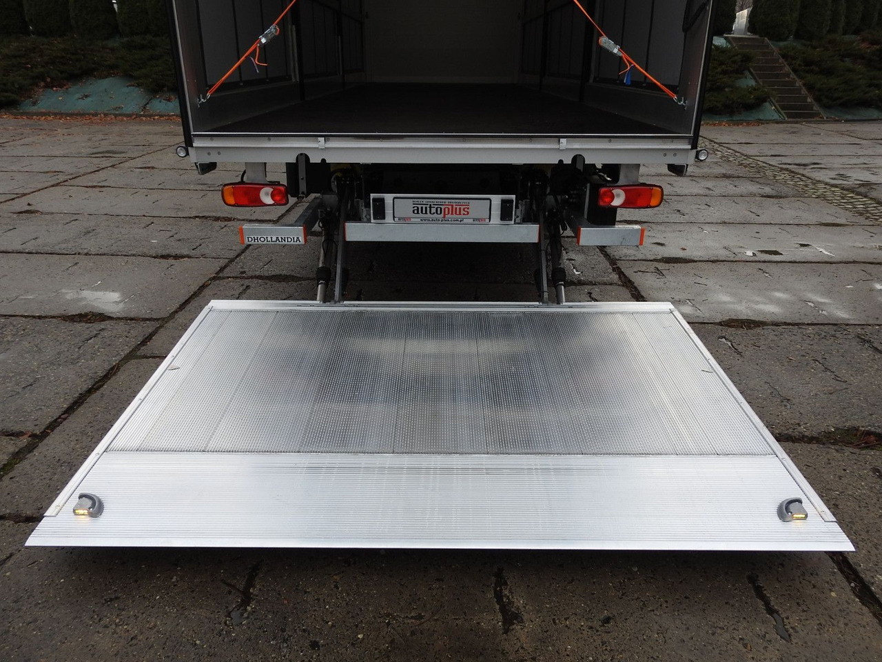 משאית וילונות צד Iveco EUROCARGO 120-250 PRITSCHE PLANE 18 PALETTEN A/C: תמונה 13