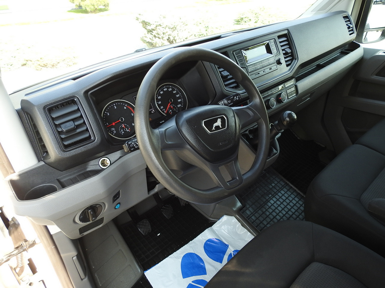 MAN TGE TARPAULIN 10 PALLETS AIR CONDITIONING 180HP - כלי רכב מסחרי עם וילונות צד: תמונה 2 MAN TGE TARPAULIN 10 PALLETS AIR CONDITIONING 180HP - כלי רכב מסחרי עם וילונות צד: תמונה 2