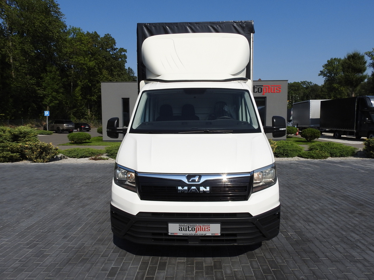 MAN TGE TARPAULIN 10 PALLETS AIR CONDITIONING 180HP - כלי רכב מסחרי עם וילונות צד: תמונה 5 MAN TGE TARPAULIN 10 PALLETS AIR CONDITIONING 180HP - כלי רכב מסחרי עם וילונות צד: תמונה 5