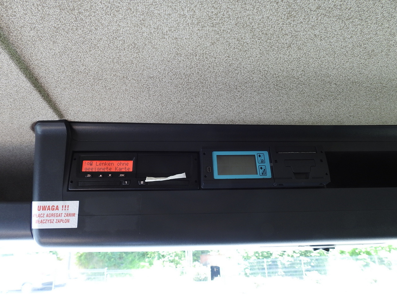 משאית קירור MAN TGL 10.180 REGRIGERATOR BOX -20*C 11 PALLETS POWER SUPPLY 230V AIR CONDITIONING PNEUMATICS TWIN WHEELS 180HP: תמונה 42 משאית קירור MAN TGL 10.180 REGRIGERATOR BOX -20*C 11 PALLETS POWER SUPPLY 230V AIR CONDITIONING PNEUMATICS TWIN WHEELS 180HP: תמונה 42