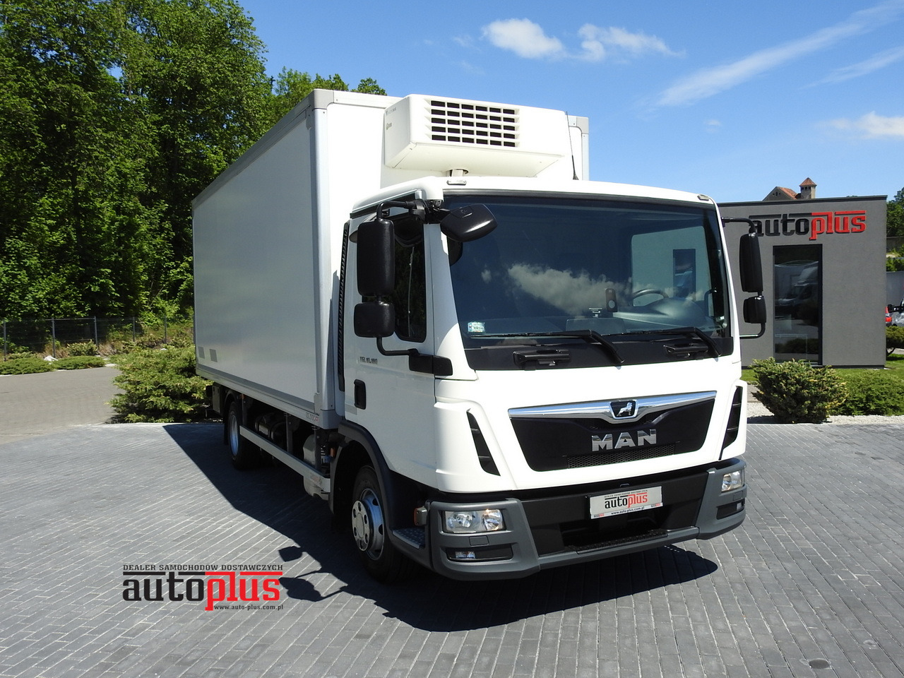 MAN TGL 10.180 REGRIGERATOR BOX -20*C 11 PALLETS POWER SUPPLY 230V AIR CONDITIONING PNEUMATICS TWIN WHEELS 180HP - משאית קירור: תמונה 1 MAN TGL 10.180 REGRIGERATOR BOX -20*C 11 PALLETS POWER SUPPLY 230V AIR CONDITIONING PNEUMATICS TWIN WHEELS 180HP - משאית קירור: תמונה 1