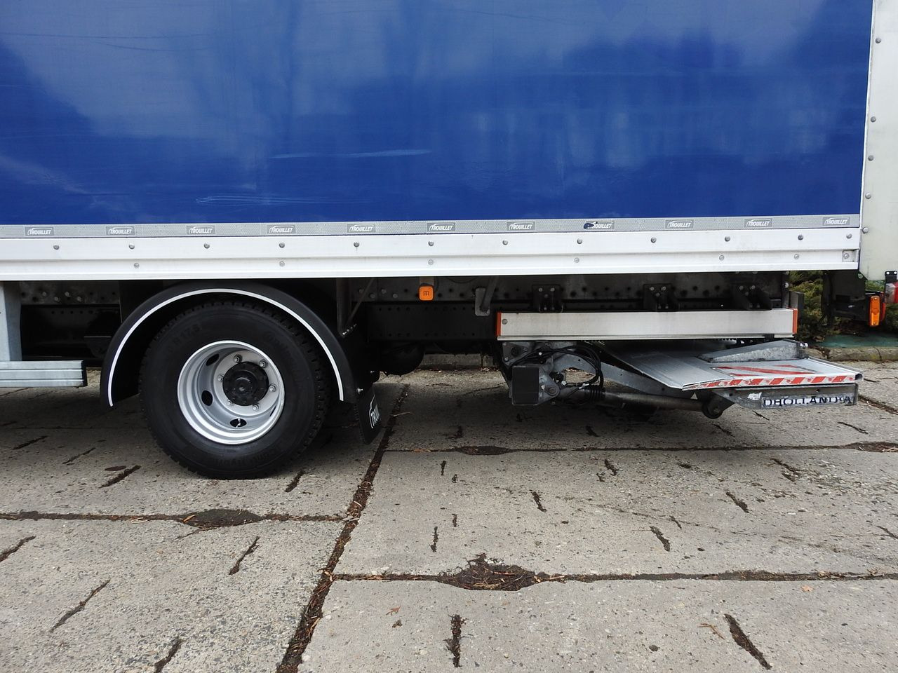 כלי רכב מסחרי עם תיבה MAN TGL 12.220 BOX LIFT 18 PALLETS CRUISE CONTROLAIR CONDITIONING PNEUMATICS AUTOMATIC TWIN WHEELS 220HP: תמונה 24 כלי רכב מסחרי עם תיבה MAN TGL 12.220 BOX LIFT 18 PALLETS CRUISE CONTROLAIR CONDITIONING PNEUMATICS AUTOMATIC TWIN WHEELS 220HP: תמונה 24
