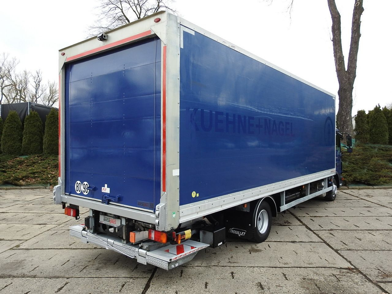 MAN TGL 12.220 BOX LIFT 18 PALLETS CRUISE CONTROLAIR CONDITIONING PNEUMATICS AUTOMATIC TWIN WHEELS 220HP - משאית תיבה: תמונה 3 MAN TGL 12.220 BOX LIFT 18 PALLETS CRUISE CONTROLAIR CONDITIONING PNEUMATICS AUTOMATIC TWIN WHEELS 220HP - משאית תיבה: תמונה 3