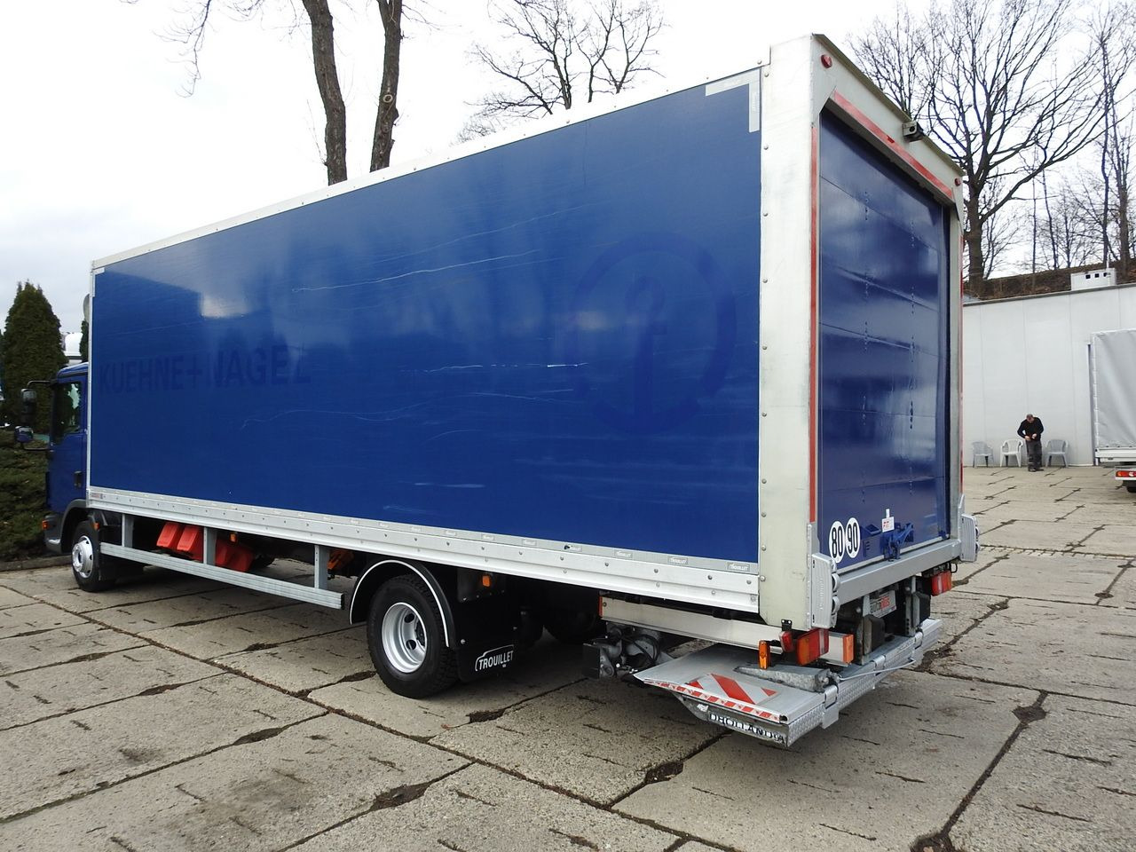 כלי רכב מסחרי עם תיבה MAN TGL 12.220 BOX LIFT 18 PALLETS CRUISE CONTROLAIR CONDITIONING PNEUMATICS AUTOMATIC TWIN WHEELS 220HP: תמונה 9 כלי רכב מסחרי עם תיבה MAN TGL 12.220 BOX LIFT 18 PALLETS CRUISE CONTROLAIR CONDITIONING PNEUMATICS AUTOMATIC TWIN WHEELS 220HP: תמונה 9
