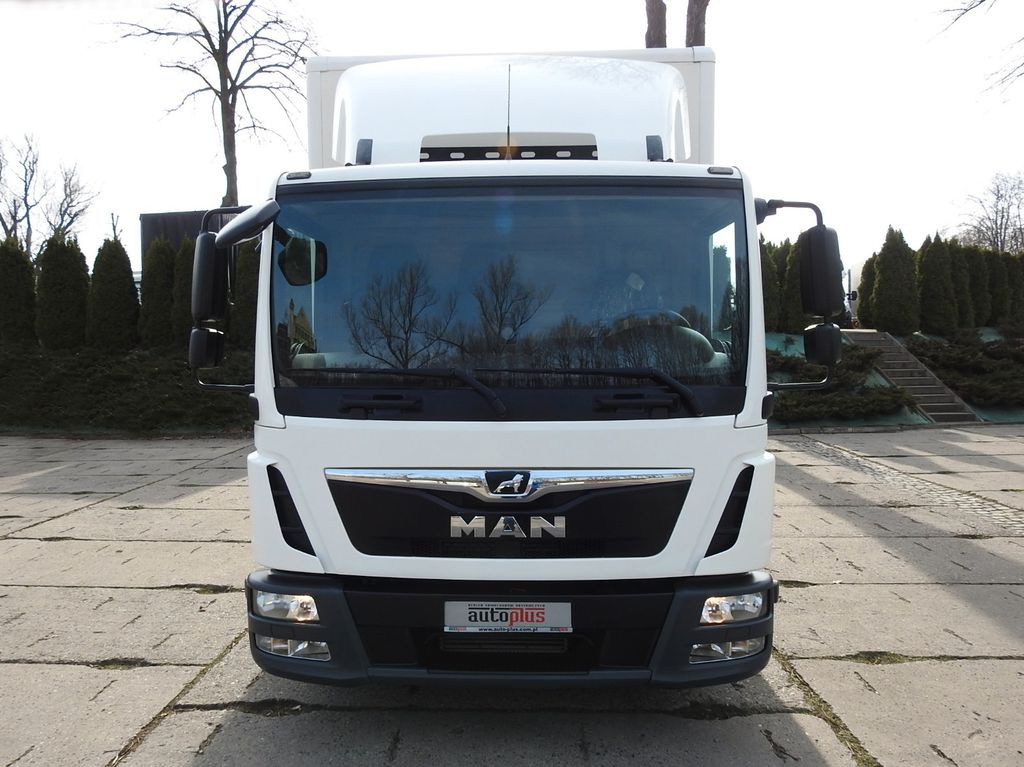 MAN TGL 8.18 KOFFER 16 PALETTEN ZWILLINGSRÄDER - כלי רכב מסחרי עם תיבה: תמונה 5 MAN TGL 8.18 KOFFER 16 PALETTEN ZWILLINGSRÄDER - כלי רכב מסחרי עם תיבה: תמונה 5