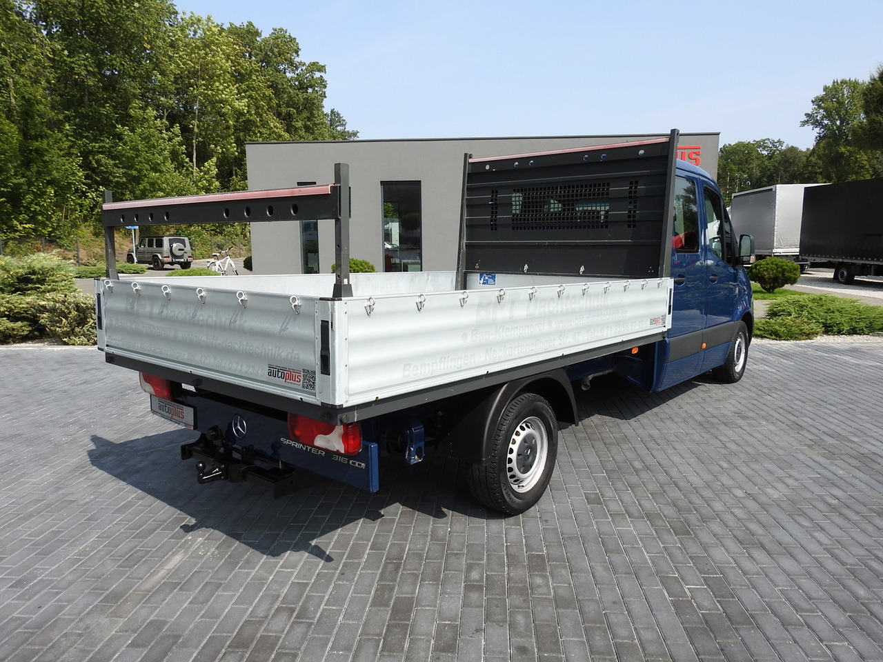 MERCEDES SPRINTER 316 STAKE BODY DOUBLE CABIN DOKA 7 SEATS AIR CONDITIONING 160HP - כלי רכב מסחרי קומבי: תמונה 3 MERCEDES SPRINTER 316 STAKE BODY DOUBLE CABIN DOKA 7 SEATS AIR CONDITIONING 160HP - כלי רכב מסחרי קומבי: תמונה 3