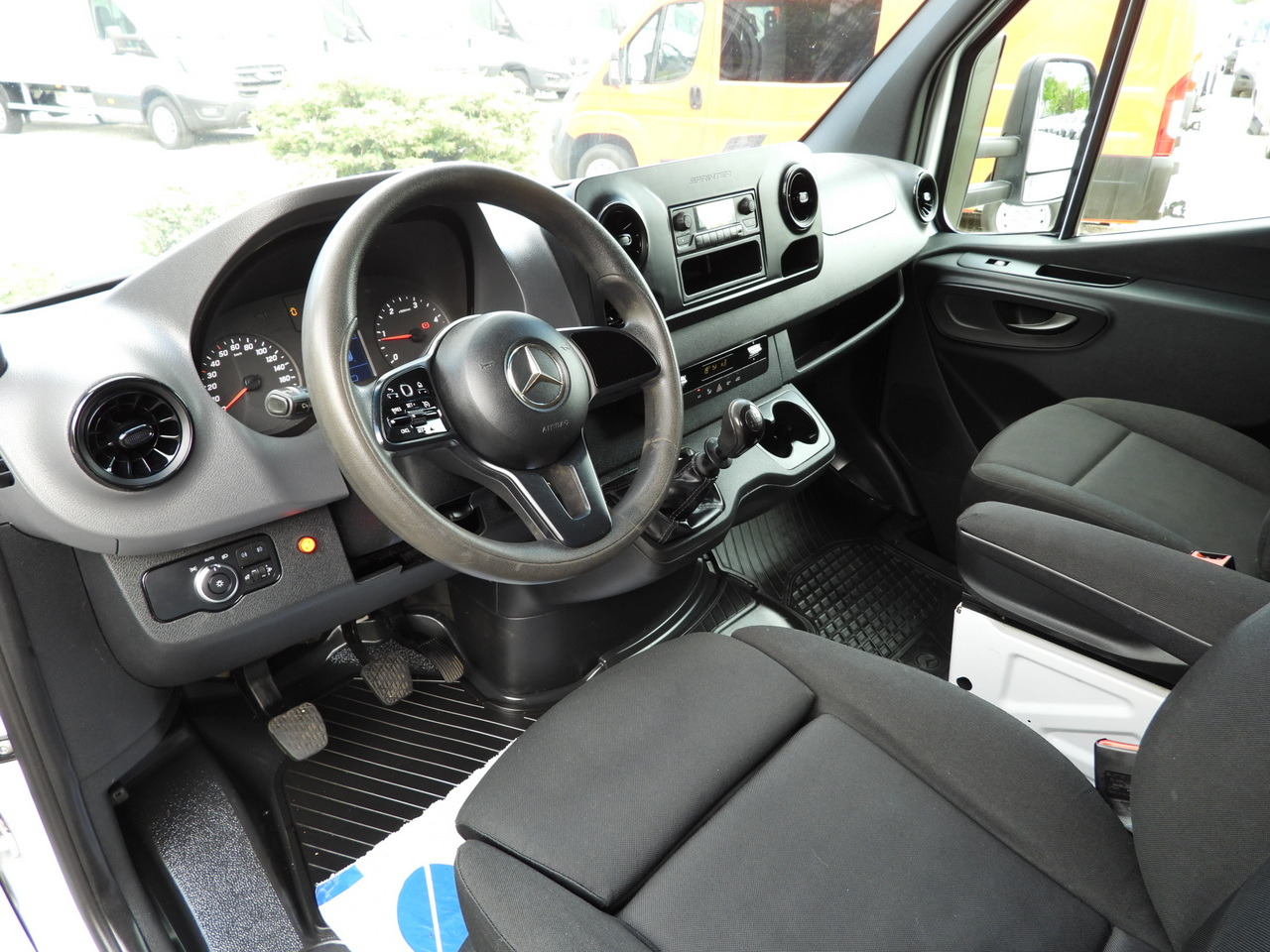 MERCEDES SPRINTER 316 TARPAULIN LIFT 10 PALLETS WEBASTO CRUISE CONTROL PNEUMATICS AIR CONDITIONING 160HP - כלי רכב מסחרי עם וילונות צד: תמונה 2 MERCEDES SPRINTER 316 TARPAULIN LIFT 10 PALLETS WEBASTO CRUISE CONTROL PNEUMATICS AIR CONDITIONING 160HP - כלי רכב מסחרי עם וילונות צד: תמונה 2