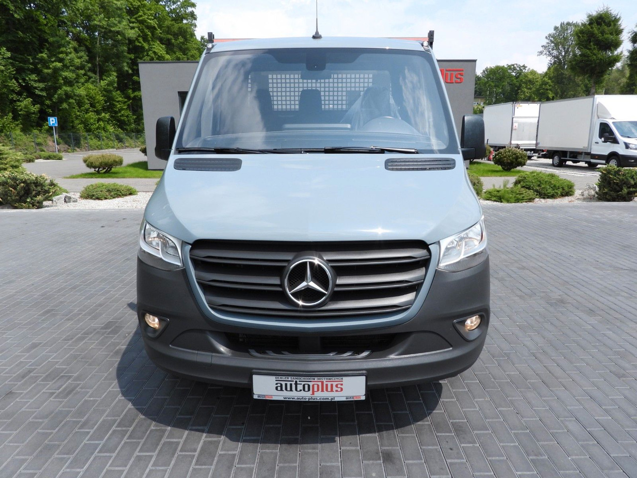 Mercedes-Benz SPRINTER 315 PRITSCHE 8 PALETTEN TEMPOMAT - כלי רכב מסחרי במיטה שטוחה: תמונה 5 Mercedes-Benz SPRINTER 315 PRITSCHE 8 PALETTEN TEMPOMAT - כלי רכב מסחרי במיטה שטוחה: תמונה 5