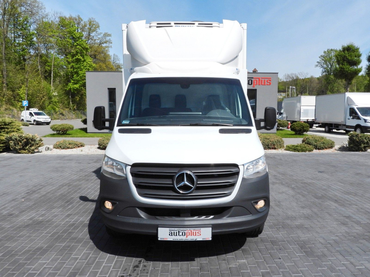 Mercedes-Benz SPRINTER 316 KÜHLKOFFER 0*C AUFZUG 8 PALETTEN - כלי רכב מסחרי לקירור: תמונה 5 Mercedes-Benz SPRINTER 316 KÜHLKOFFER 0*C AUFZUG 8 PALETTEN - כלי רכב מסחרי לקירור: תמונה 5