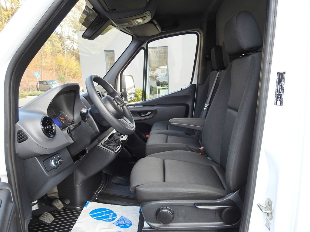 הַחכָּרָה Mercedes-Benz SPRINTER KOFFER AUFZUG 8 PALETTEN KLIMAANLAGE  Mercedes-Benz SPRINTER KOFFER AUFZUG 8 PALETTEN KLIMAANLAGE: תמונה 21