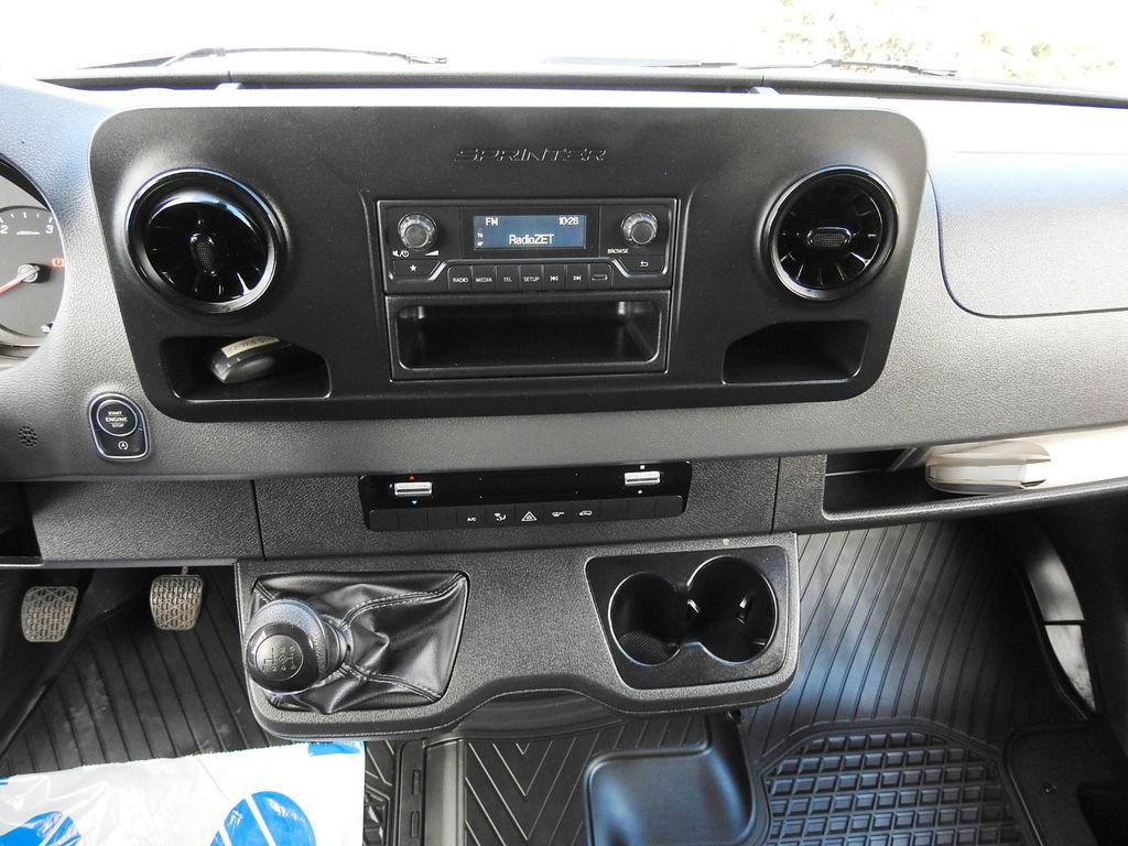הַחכָּרָה Mercedes-Benz SPRINTER KOFFER AUFZUG 8 PALETTEN KLIMAANLAGE  Mercedes-Benz SPRINTER KOFFER AUFZUG 8 PALETTEN KLIMAANLAGE: תמונה 26