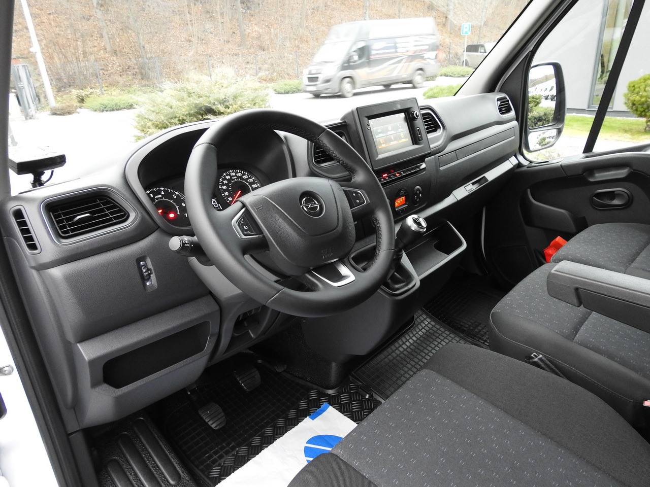 OPEL MOVANO REFRIGERATOR VAN 0*C CRUISE CONTROL NAVIGATION AIR CONDITIONING LED LIGHTS 150HP - כלי רכב מסחרי לקירור: תמונה 2 OPEL MOVANO REFRIGERATOR VAN 0*C CRUISE CONTROL NAVIGATION AIR CONDITIONING LED LIGHTS 150HP - כלי רכב מסחרי לקירור: תמונה 2