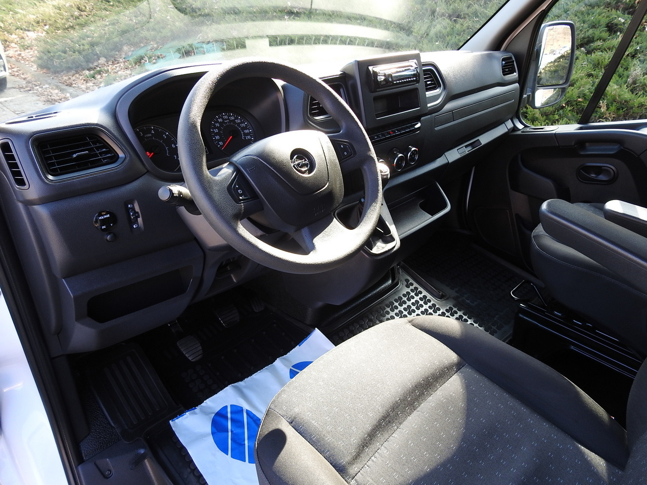 OPEL MOVANO TARPAULIN 10 PALLETS WEBASTO CRUISE CONTROL AIR CONDITIONING LED LIGHTS PNEUMATICS 165HP - כלי רכב מסחרי עם וילונות צד: תמונה 2 OPEL MOVANO TARPAULIN 10 PALLETS WEBASTO CRUISE CONTROL AIR CONDITIONING LED LIGHTS PNEUMATICS 165HP - כלי רכב מסחרי עם וילונות צד: תמונה 2