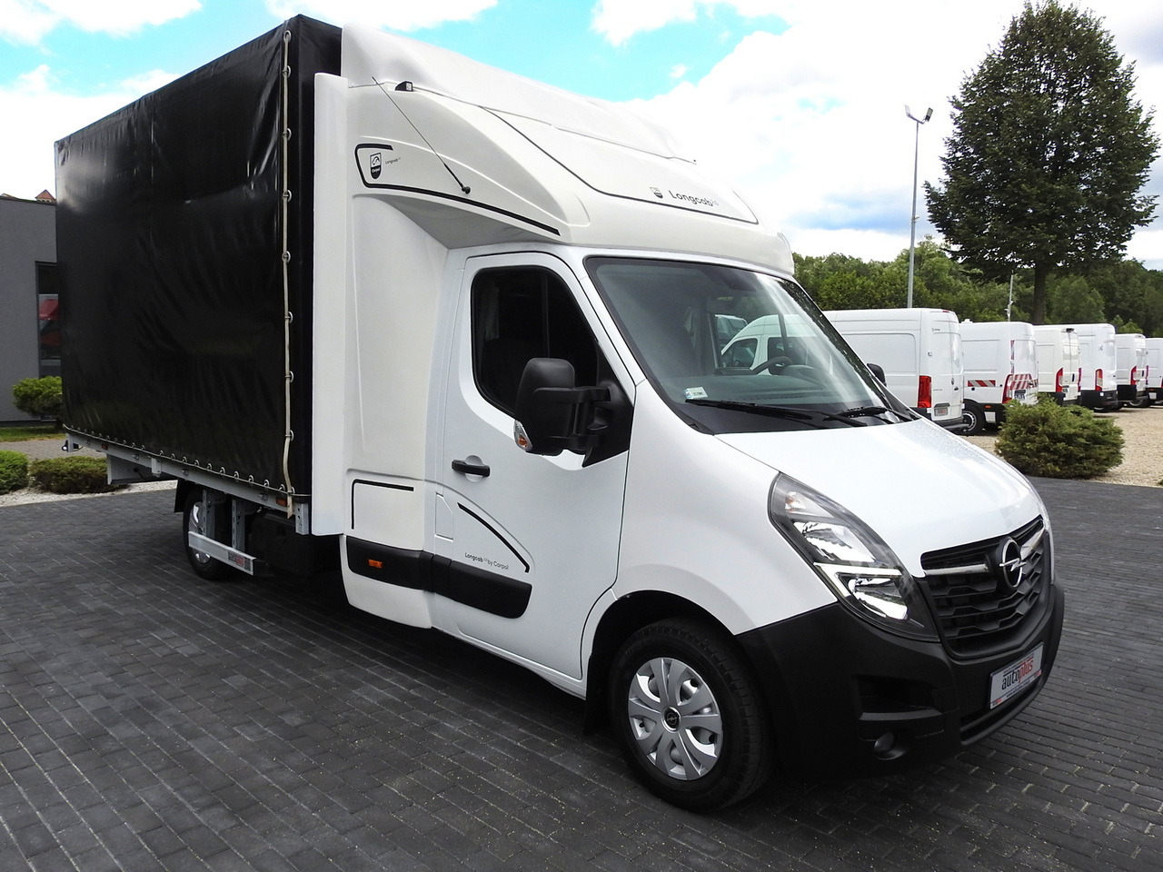 OPEL MOVANO TARPAULIN 10 PALLETS WEBASTO CRUISE CONTROL AIR CONDITIONING PNEUMATICS 165HP - כלי רכב מסחרי עם וילונות צד: תמונה 4 OPEL MOVANO TARPAULIN 10 PALLETS WEBASTO CRUISE CONTROL AIR CONDITIONING PNEUMATICS 165HP - כלי רכב מסחרי עם וילונות צד: תמונה 4