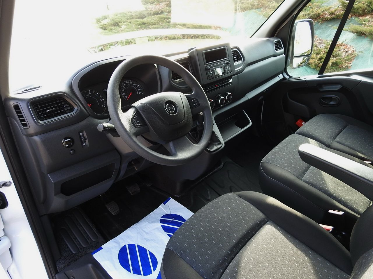 OPEL MOVANO TARPAULIN 10 PALLETS WEBASTO CRUISE CONTROL LED LIGHTS PNEUMATICS AIR CONDITIONING 165HP - כלי רכב מסחרי עם וילונות צד: תמונה 2 OPEL MOVANO TARPAULIN 10 PALLETS WEBASTO CRUISE CONTROL LED LIGHTS PNEUMATICS AIR CONDITIONING 165HP - כלי רכב מסחרי עם וילונות צד: תמונה 2