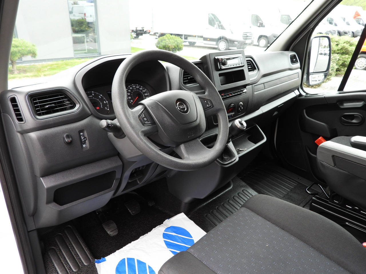 OPEL MOVANO TARPAULIN 10 PALLETS WEBASTO CRUISE CONTROL LED LIGHTS PNEUMATICS AIR CONDITIONING 165HP - כלי רכב מסחרי עם וילונות צד: תמונה 2 OPEL MOVANO TARPAULIN 10 PALLETS WEBASTO CRUISE CONTROL LED LIGHTS PNEUMATICS AIR CONDITIONING 165HP - כלי רכב מסחרי עם וילונות צד: תמונה 2