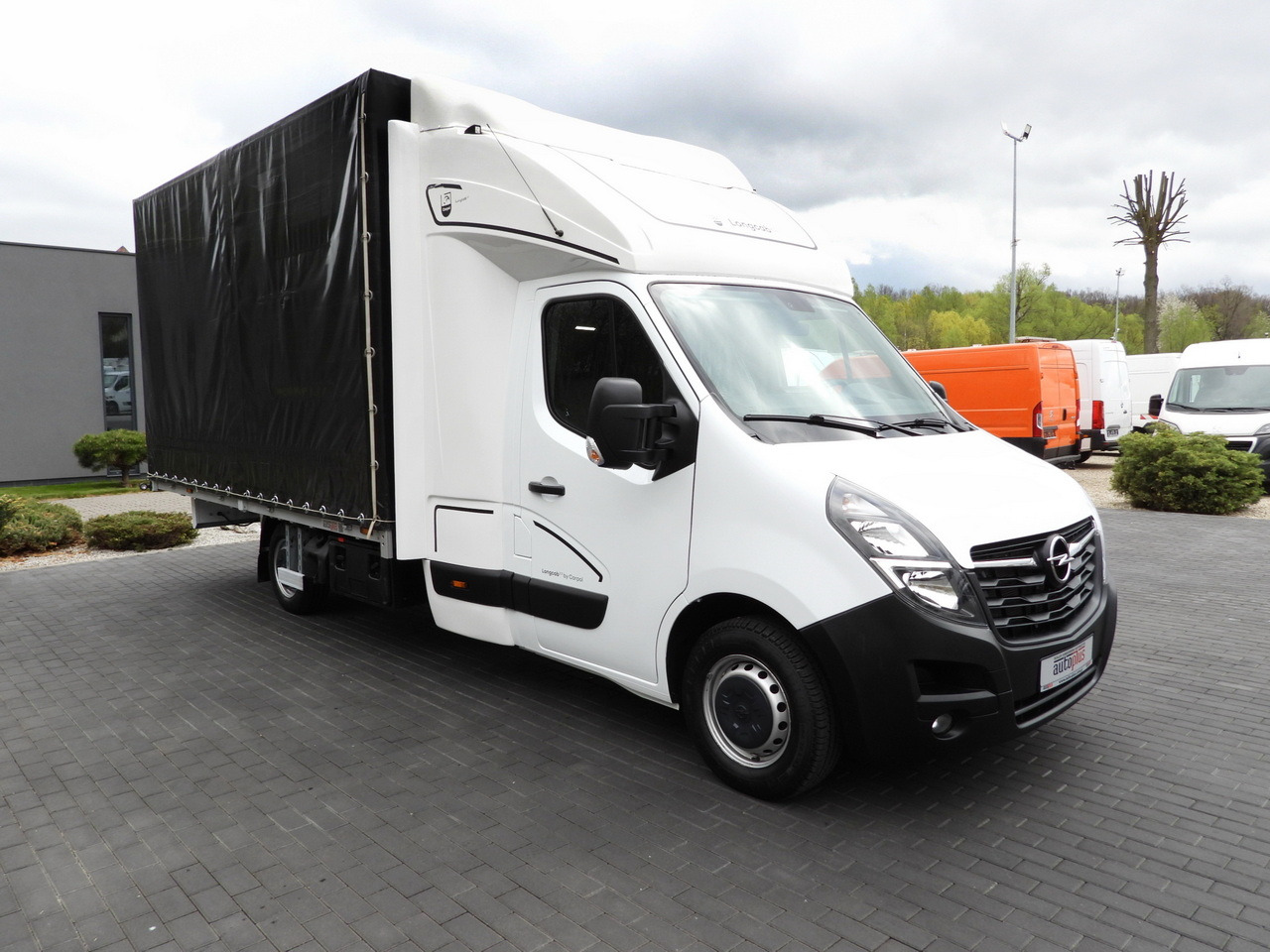 OPEL MOVANO TARPAULIN 10 PALLETS WEBASTO CRUISE CONTROL LED LIGHTS PNEUMATICS AIR CONDITIONING 165HP - כלי רכב מסחרי עם וילונות צד: תמונה 4 OPEL MOVANO TARPAULIN 10 PALLETS WEBASTO CRUISE CONTROL LED LIGHTS PNEUMATICS AIR CONDITIONING 165HP - כלי רכב מסחרי עם וילונות צד: תמונה 4