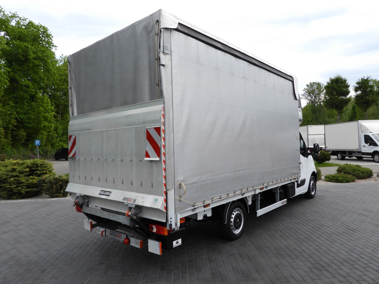 OPEL MOVANO TARPAULIN LIFT 9 PALLETS WEBASTO CRUISE CONTROL LED LIGHTS PNEUMATICS AIR CONDITIONING 165HP - כלי רכב מסחרי עם וילונות צד: תמונה 3 OPEL MOVANO TARPAULIN LIFT 9 PALLETS WEBASTO CRUISE CONTROL LED LIGHTS PNEUMATICS AIR CONDITIONING 165HP - כלי רכב מסחרי עם וילונות צד: תמונה 3