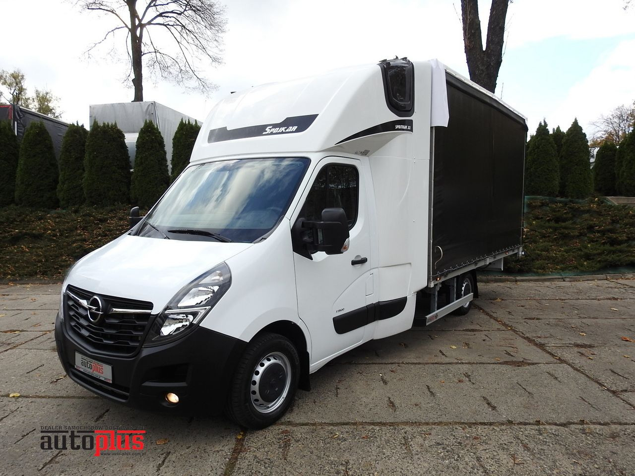 OPEL MOVANO - כלי רכב מסחרי עם וילונות צד: תמונה 1 OPEL MOVANO - כלי רכב מסחרי עם וילונות צד: תמונה 1