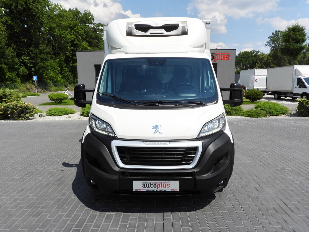 PEUGEOT BOXER REGRIGERATOR BOX 0*C 8 PALLETS CRUISE CONTROL LED LIGHTS AIR CONDITIONING 165HP - כלי רכב מסחרי לקירור: תמונה 5 PEUGEOT BOXER REGRIGERATOR BOX 0*C 8 PALLETS CRUISE CONTROL LED LIGHTS AIR CONDITIONING 165HP - כלי רכב מסחרי לקירור: תמונה 5