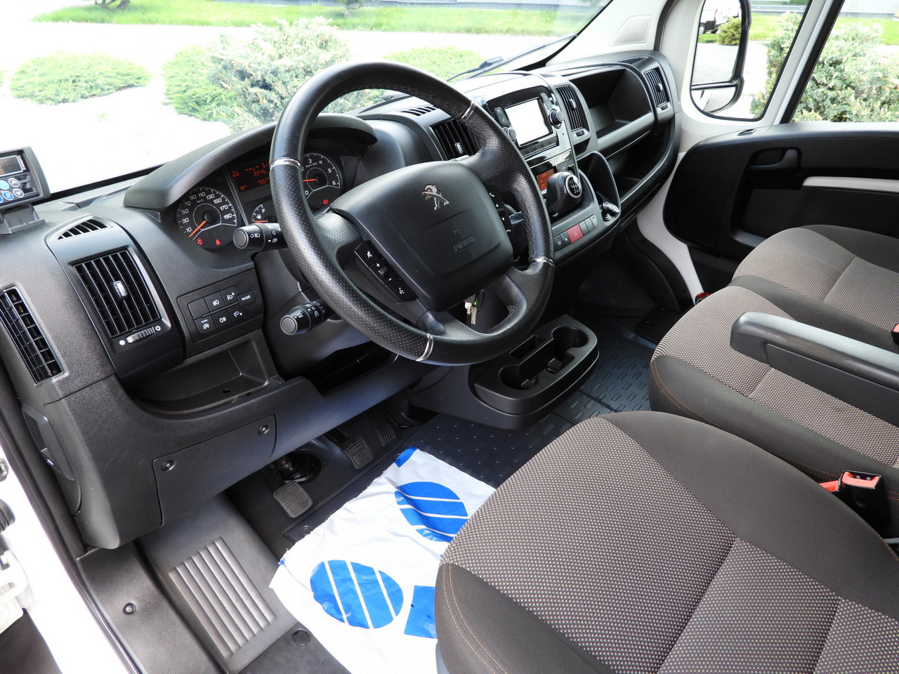 PEUGEOT BOXER REGRIGERATOR BOX 0*C 8 PALLETS CRUISE CONTROL LED LIGHTS AIR CONDITIONING 165HP - כלי רכב מסחרי לקירור: תמונה 2 PEUGEOT BOXER REGRIGERATOR BOX 0*C 8 PALLETS CRUISE CONTROL LED LIGHTS AIR CONDITIONING 165HP - כלי רכב מסחרי לקירור: תמונה 2