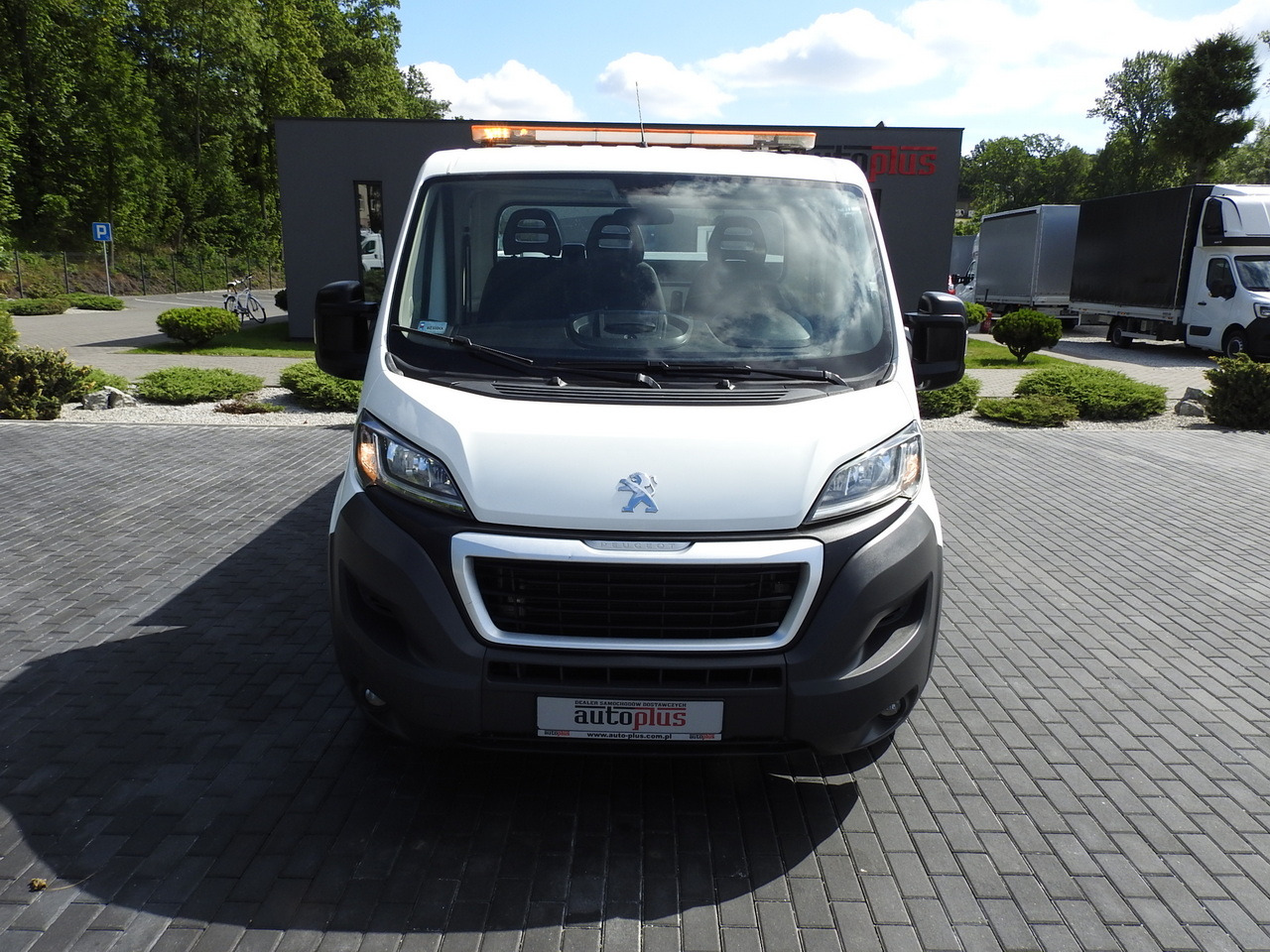 PEUGEOT BOXER THREE-WAY TIPPER AIR CONDITIONING 130HP - כלי רכב מסחרי מזהיר: תמונה 5 PEUGEOT BOXER THREE-WAY TIPPER AIR CONDITIONING 130HP - כלי רכב מסחרי מזהיר: תמונה 5