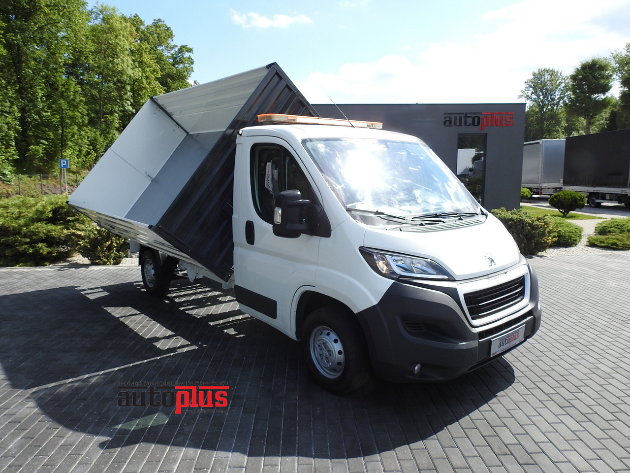 PEUGEOT BOXER THREE-WAY TIPPER AIR CONDITIONING 130HP - מזהיר: תמונה 1 PEUGEOT BOXER THREE-WAY TIPPER AIR CONDITIONING 130HP - מזהיר: תמונה 1