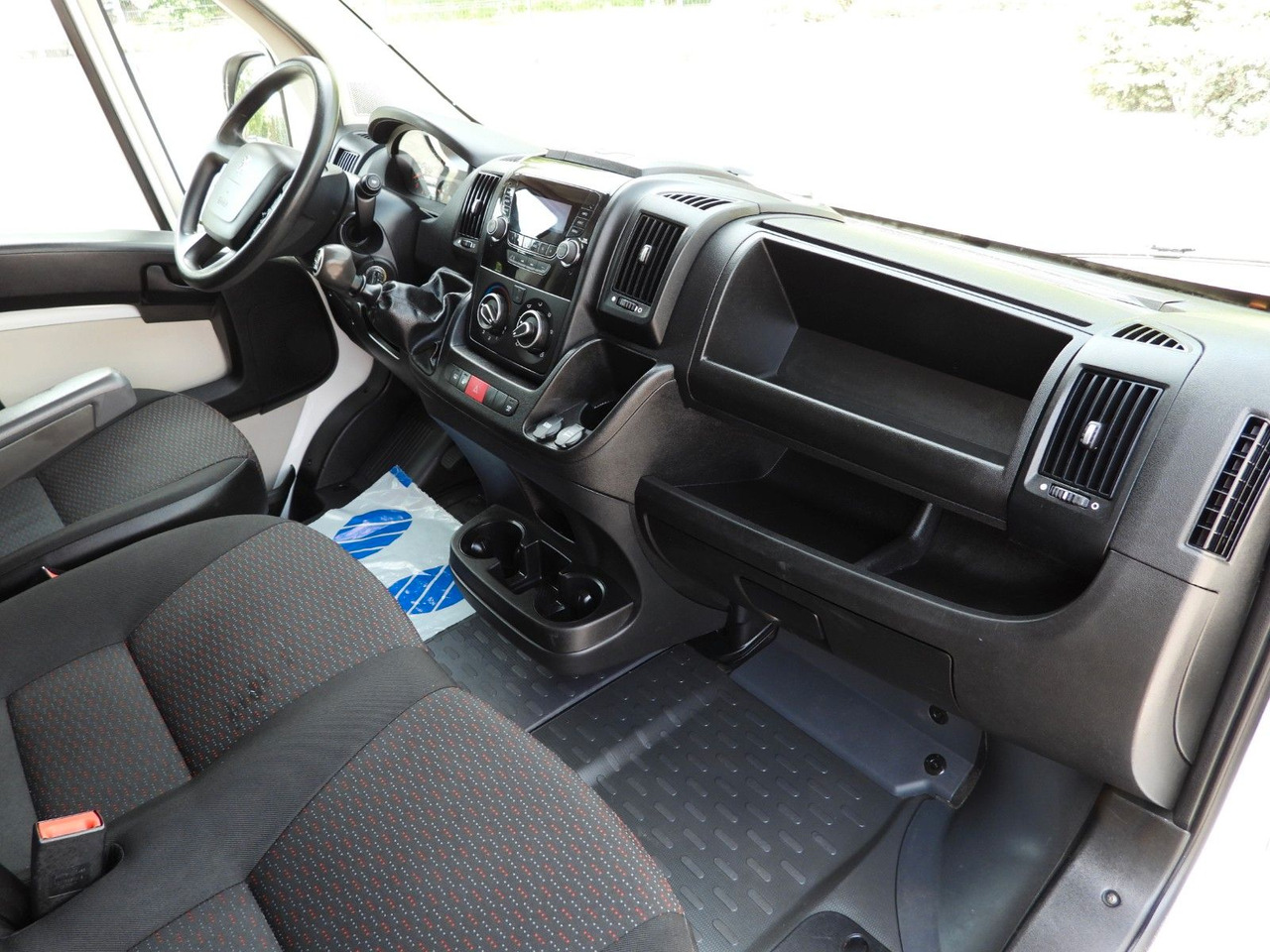 כלי רכב מסחרי לקירור Peugeot BOXER  KÜHLKASTENWAGEN -10*C TEMPOMAT: תמונה 30