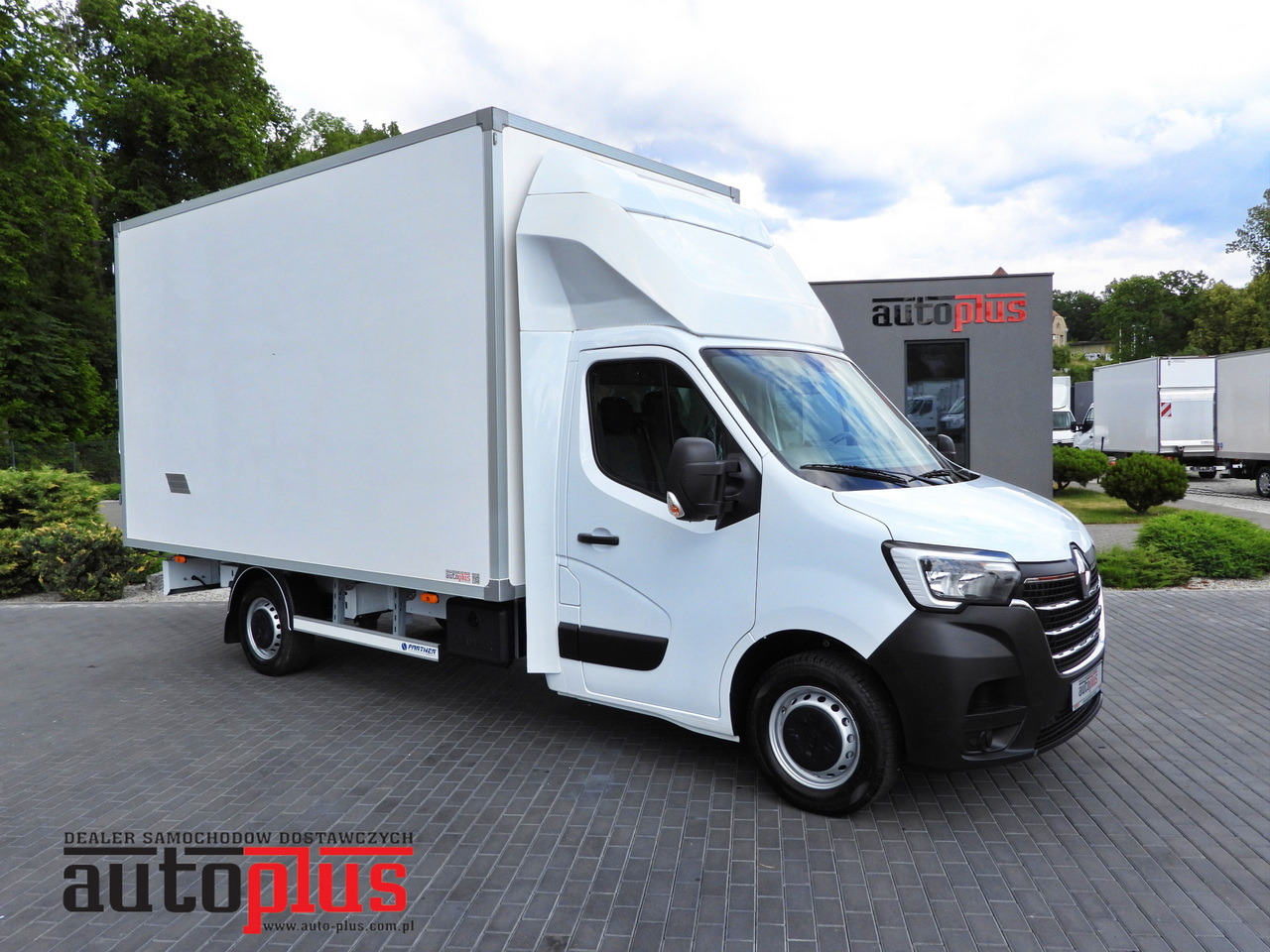 RENAULT MASTER BOX 8 PALLETS CRUISE CONTROL LED LIGHTS AIR CONDITIONING 165HP - כלי רכב מסחרי עם תיבה: תמונה 1 RENAULT MASTER BOX 8 PALLETS CRUISE CONTROL LED LIGHTS AIR CONDITIONING 165HP - כלי רכב מסחרי עם תיבה: תמונה 1