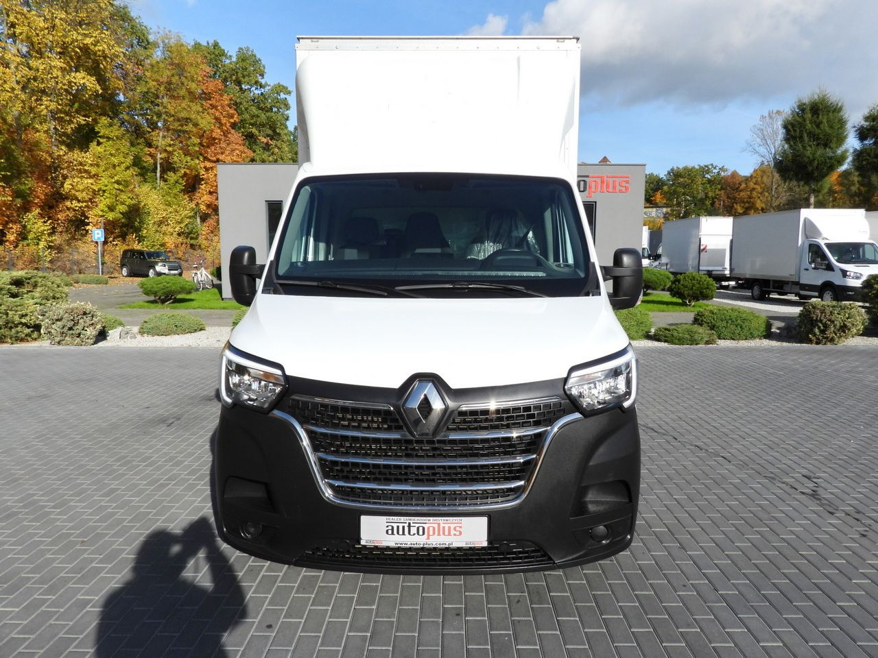 RENAULT MASTER BOX LIFT 8 PALLETS CRUISE CONTROL LED LIGHTS TWIN WHEELS AIR CONDITIONING 145HP - כלי רכב מסחרי עם תיבה: תמונה 5 RENAULT MASTER BOX LIFT 8 PALLETS CRUISE CONTROL LED LIGHTS TWIN WHEELS AIR CONDITIONING 145HP - כלי רכב מסחרי עם תיבה: תמונה 5