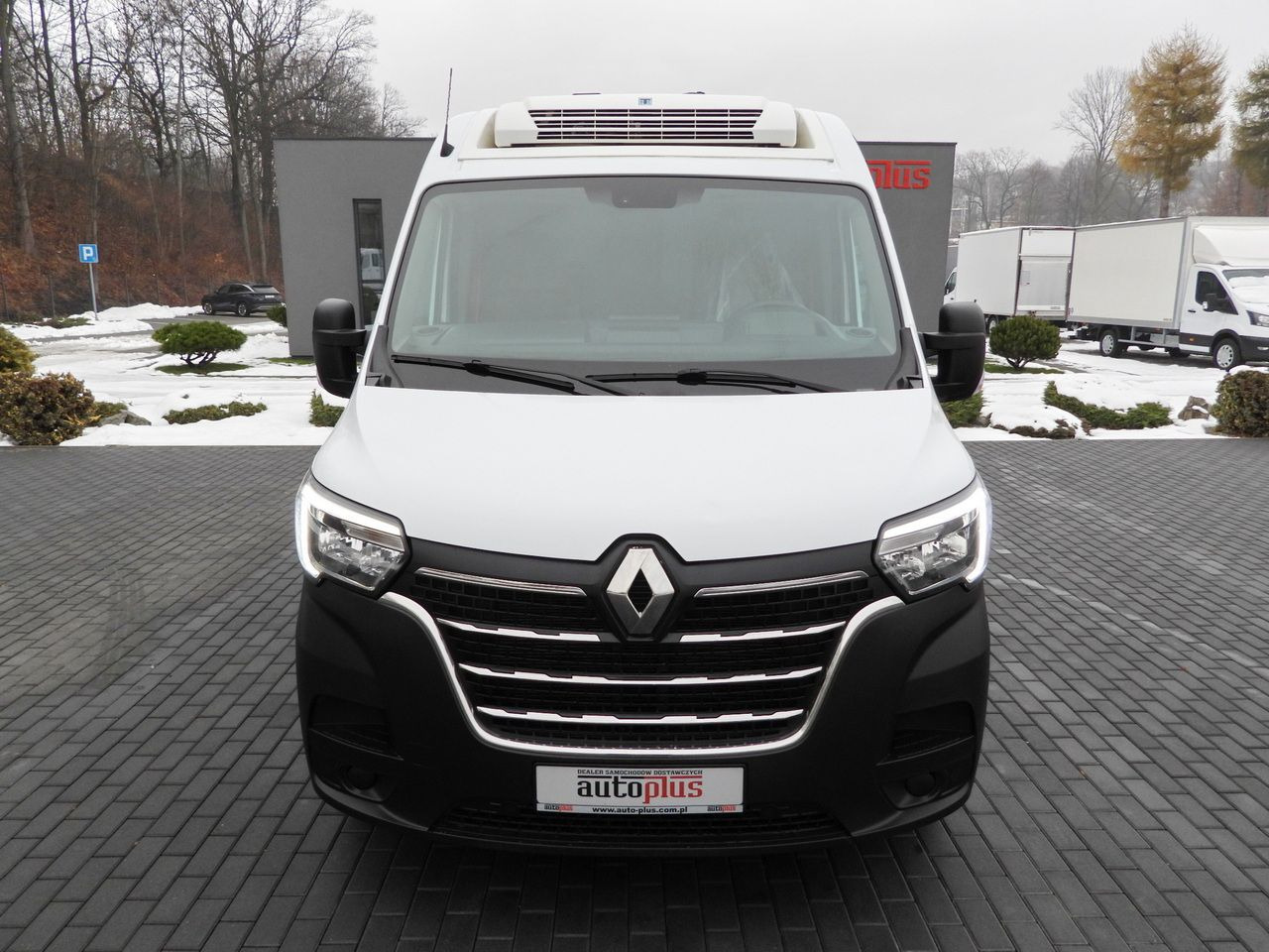 RENAULT MASTER REFRIGERATOR VAN -10*C POWER SUPPLY 230V CRUISE CONTROL NAVIGATION LED LIGHTS AIR CONDITIONING 150HP - כלי רכב מסחרי לקירור: תמונה 5 RENAULT MASTER REFRIGERATOR VAN -10*C POWER SUPPLY 230V CRUISE CONTROL NAVIGATION LED LIGHTS AIR CONDITIONING 150HP - כלי רכב מסחרי לקירור: תמונה 5