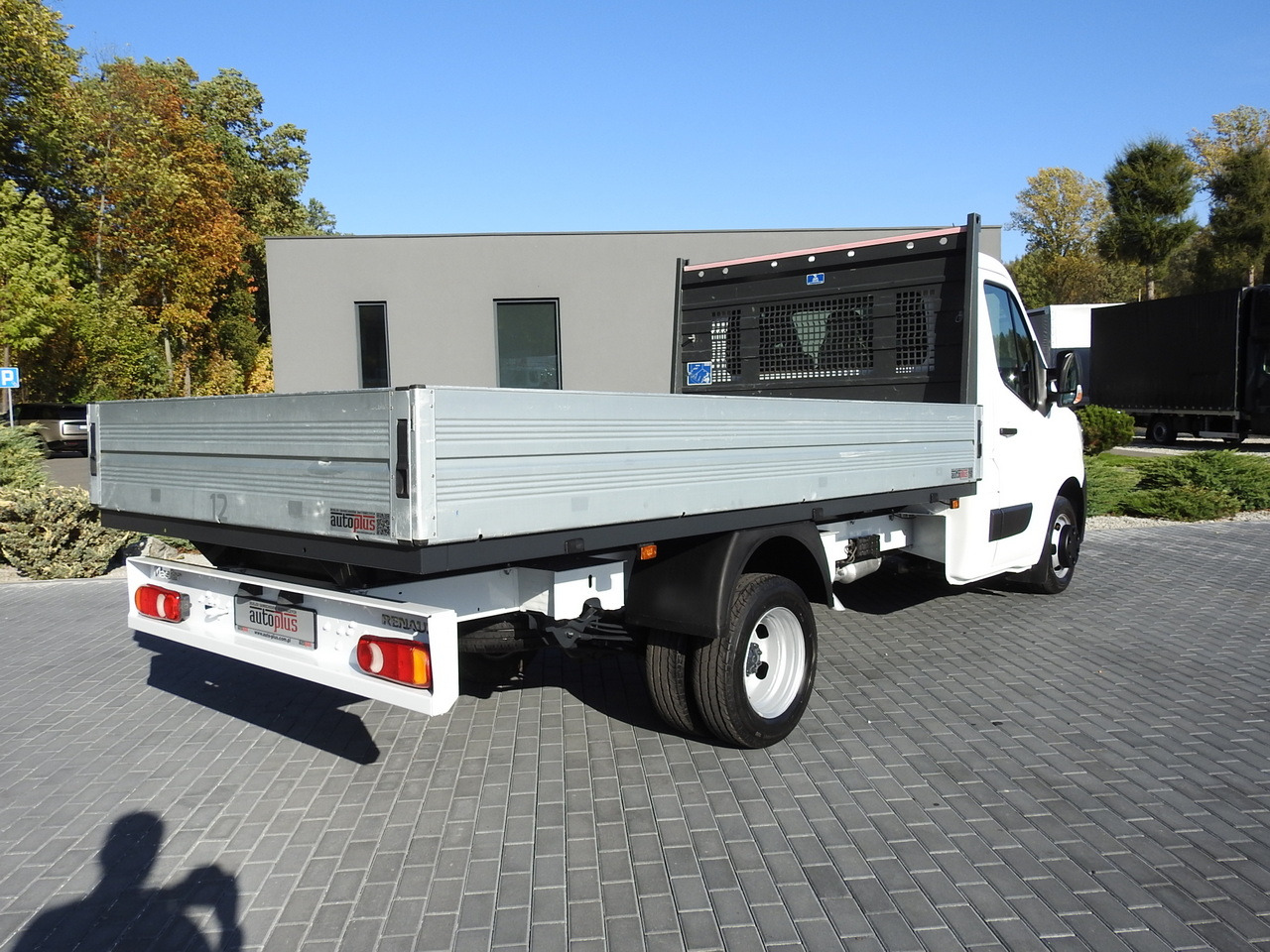 RENAULT MASTER STAKE BODY CRUISE CONTROL AIR CONDITIONING LED LIGHTS TWIN WHEELS 130HP - כלי רכב מסחרי במיטה שטוחה: תמונה 3 RENAULT MASTER STAKE BODY CRUISE CONTROL AIR CONDITIONING LED LIGHTS TWIN WHEELS 130HP - כלי רכב מסחרי במיטה שטוחה: תמונה 3