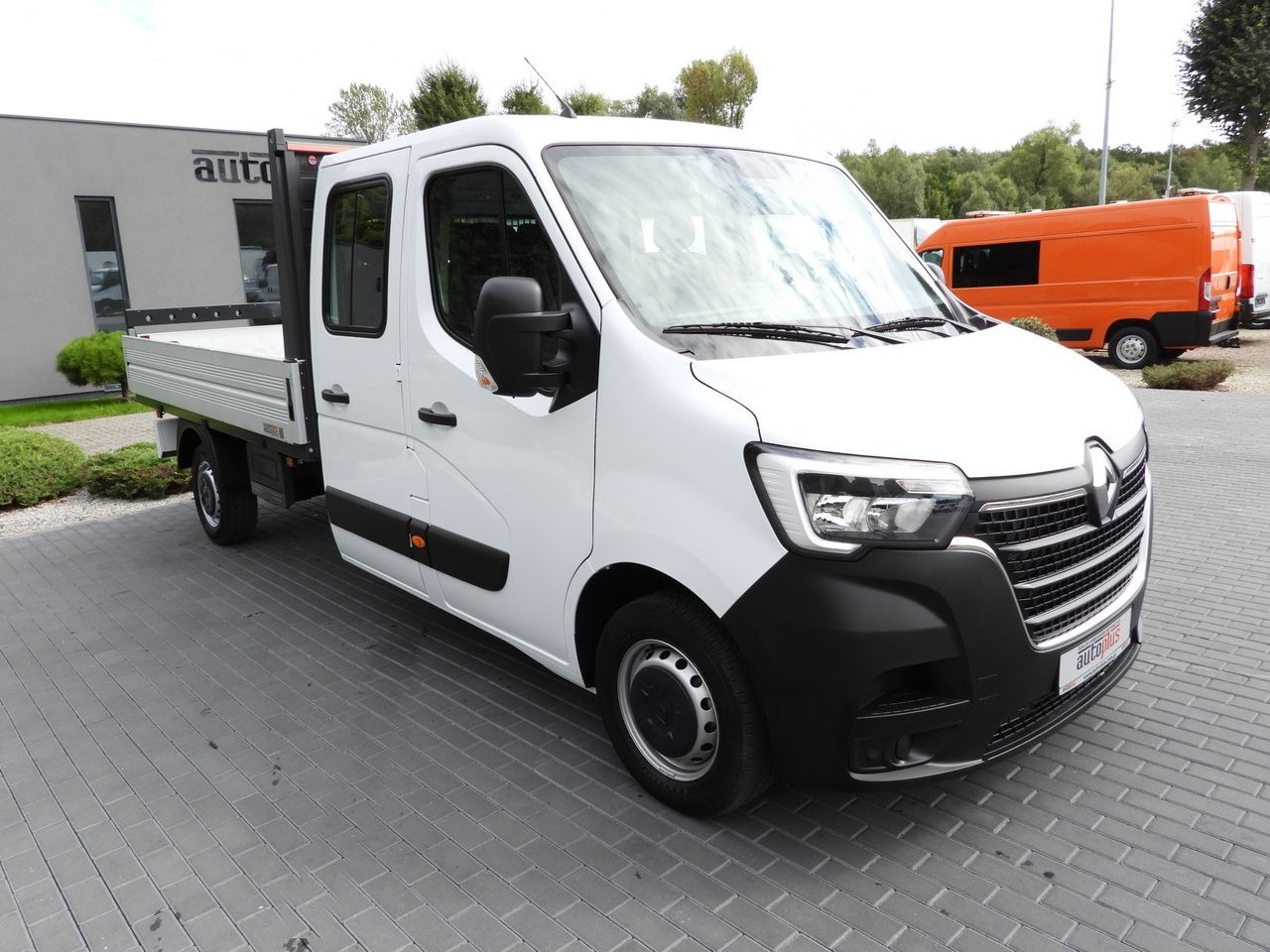 RENAULT MASTER STAKE BODY DOUBLE CABIN DOKA 7 SEATS LED LIGHTS AIR CONDITIONING 145HP - כלי רכב מסחרי במיטה שטוחה: תמונה 4 RENAULT MASTER STAKE BODY DOUBLE CABIN DOKA 7 SEATS LED LIGHTS AIR CONDITIONING 145HP - כלי רכב מסחרי במיטה שטוחה: תמונה 4