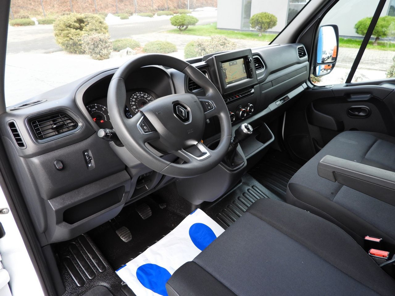 RENAULT MASTER TARPAULIN 10 PALLETS CRUISE CONTROL NAVIGATION LED LIGHTS PNEUMATICS AIR CONDITIONING 165HP - כלי רכב מסחרי עם וילונות צד: תמונה 2 RENAULT MASTER TARPAULIN 10 PALLETS CRUISE CONTROL NAVIGATION LED LIGHTS PNEUMATICS AIR CONDITIONING 165HP - כלי רכב מסחרי עם וילונות צד: תמונה 2