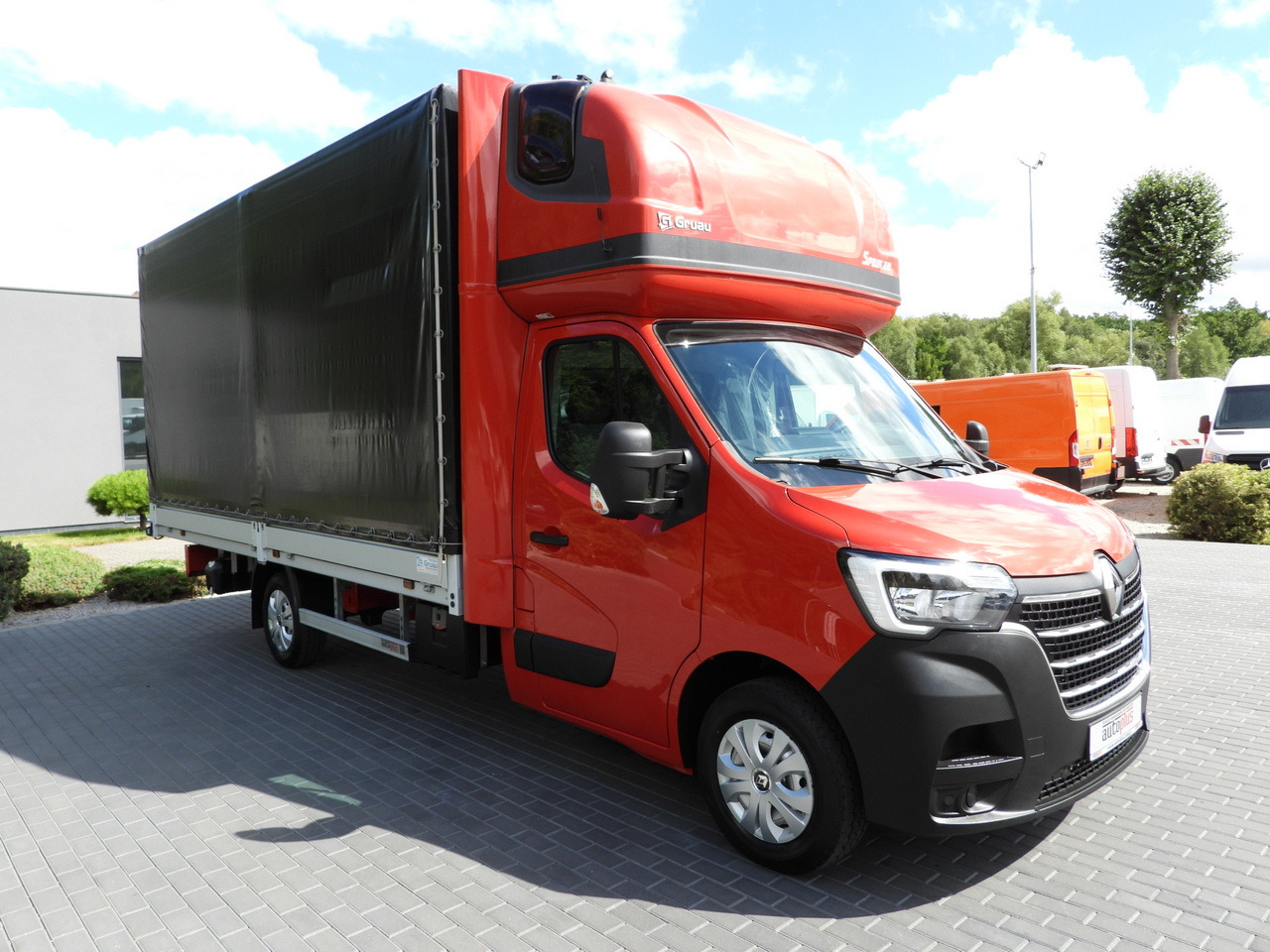RENAULT MASTER TARPAULIN 10 PALLETS WEBASTO CRUISE CONTROL LED LIGHTS AIR CONDITIONING 165HP - כלי רכב מסחרי עם וילונות צד: תמונה 4 RENAULT MASTER TARPAULIN 10 PALLETS WEBASTO CRUISE CONTROL LED LIGHTS AIR CONDITIONING 165HP - כלי רכב מסחרי עם וילונות צד: תמונה 4