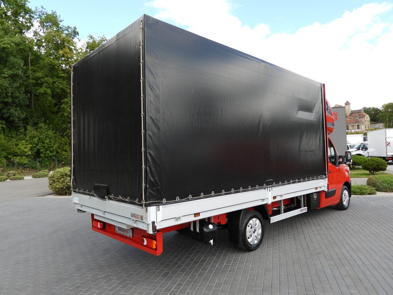 RENAULT MASTER TARPAULIN 10 PALLETS WEBASTO CRUISE CONTROL LED LIGHTS AIR CONDITIONING 165HP - כלי רכב מסחרי עם וילונות צד: תמונה 3 RENAULT MASTER TARPAULIN 10 PALLETS WEBASTO CRUISE CONTROL LED LIGHTS AIR CONDITIONING 165HP - כלי רכב מסחרי עם וילונות צד: תמונה 3