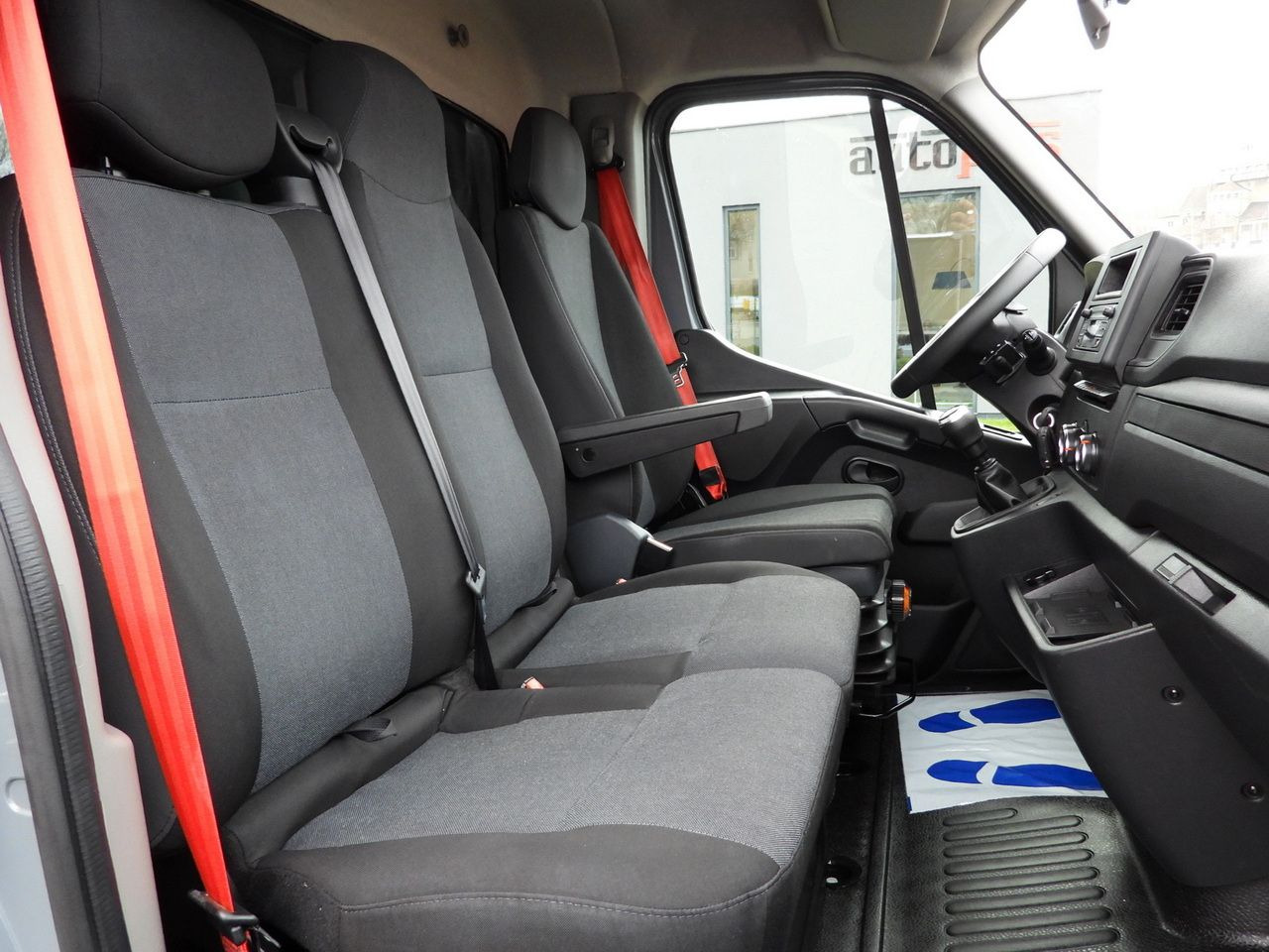 הַחכָּרָה RENAULT MASTER TARPAULIN 10 PALLETS WEBASTO CRUISE CONTROL LED LIGHTS PNEUMATICS AIR CONDITIONING 165HP RENAULT MASTER TARPAULIN 10 PALLETS WEBASTO CRUISE CONTROL LED LIGHTS PNEUMATICS AIR CONDITIONING 165HP: תמונה 39 הַחכָּרָה RENAULT MASTER TARPAULIN 10 PALLETS WEBASTO CRUISE CONTROL LED LIGHTS PNEUMATICS AIR CONDITIONING 165HP RENAULT MASTER TARPAULIN 10 PALLETS WEBASTO CRUISE CONTROL LED LIGHTS PNEUMATICS AIR CONDITIONING 165HP: תמונה 39