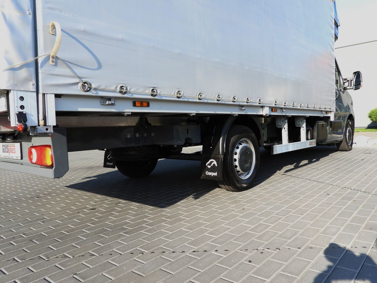 כלי רכב מסחרי עם וילונות צד RENAULT MASTER TARPAULIN 10 PALLETS WEBASTO CRUISE CONTROL LED LIGHTS PNEUMATICS AIR CONDITIONING 165HP: תמונה 17 כלי רכב מסחרי עם וילונות צד RENAULT MASTER TARPAULIN 10 PALLETS WEBASTO CRUISE CONTROL LED LIGHTS PNEUMATICS AIR CONDITIONING 165HP: תמונה 17