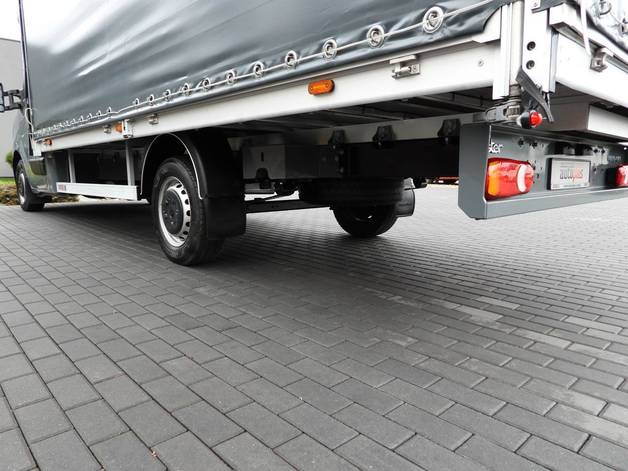 הַחכָּרָה RENAULT MASTER TARPAULIN 10 PALLETS WEBASTO CRUISE CONTROL LED LIGHTS PNEUMATICS AIR CONDITIONING 165HP RENAULT MASTER TARPAULIN 10 PALLETS WEBASTO CRUISE CONTROL LED LIGHTS PNEUMATICS AIR CONDITIONING 165HP: תמונה 16 הַחכָּרָה RENAULT MASTER TARPAULIN 10 PALLETS WEBASTO CRUISE CONTROL LED LIGHTS PNEUMATICS AIR CONDITIONING 165HP RENAULT MASTER TARPAULIN 10 PALLETS WEBASTO CRUISE CONTROL LED LIGHTS PNEUMATICS AIR CONDITIONING 165HP: תמונה 16