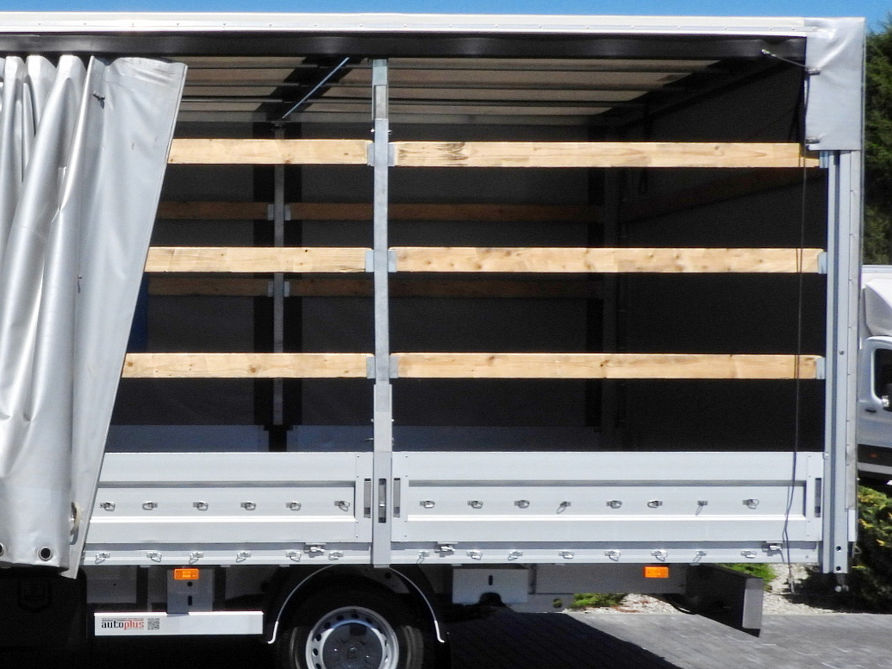 כלי רכב מסחרי עם וילונות צד RENAULT MASTER  TARPAULIN 10 PALLETS WEBASTO CRUISE CONTROL LED LIGHTS PNEUMATICS AIR CONDITIONING  165HP: תמונה 24