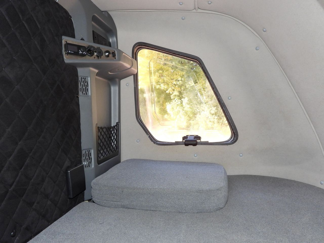 כלי רכב מסחרי עם וילונות צד RENAULT MASTER TARPAULIN 10 PALLETS WEBASTO CRUISE CONTROL LED LIGHTS PNEUMATICS AIR CONDITIONING 165HP: תמונה 38 כלי רכב מסחרי עם וילונות צד RENAULT MASTER TARPAULIN 10 PALLETS WEBASTO CRUISE CONTROL LED LIGHTS PNEUMATICS AIR CONDITIONING 165HP: תמונה 38