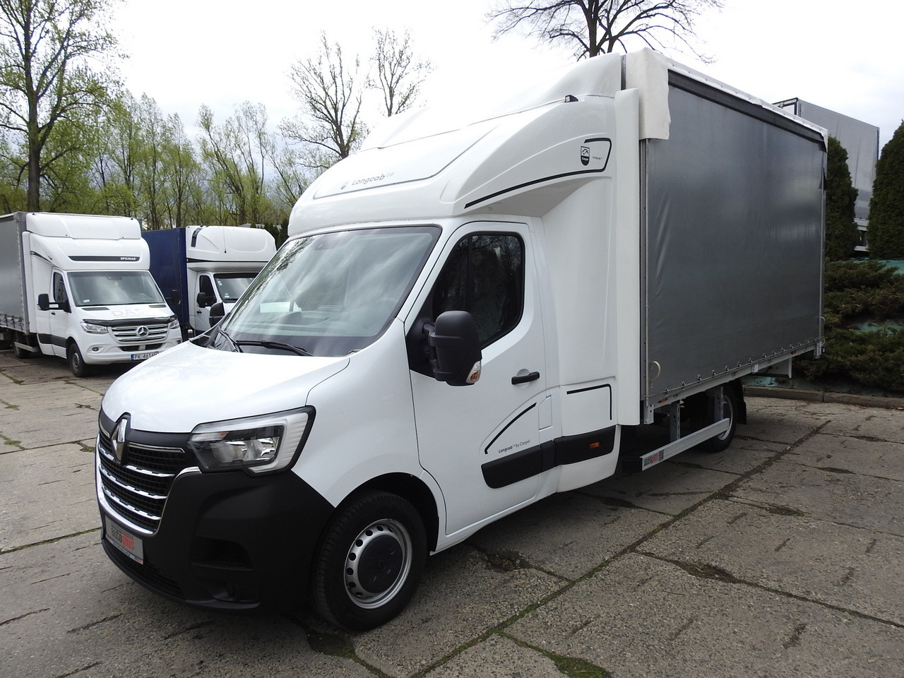 כלי רכב מסחרי עם וילונות צד RENAULT MASTER TARPAULIN 10 PALLETS WEBASTO CRUISE CONTROL NAVIGATION AIR CONDITIONING LED LIGHTS PNEUMATICS 165HP: תמונה 6 כלי רכב מסחרי עם וילונות צד RENAULT MASTER TARPAULIN 10 PALLETS WEBASTO CRUISE CONTROL NAVIGATION AIR CONDITIONING LED LIGHTS PNEUMATICS 165HP: תמונה 6