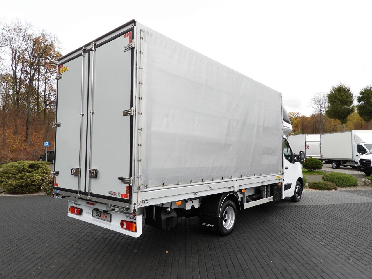 RENAULT MASTER TARPAULIN 10 PALLETS WEBASTO CRUISE CONTROL NAVIGATION LED LIGHTS TWIN WHEELS AIR CONDITIONING 165HP - כלי רכב מסחרי עם וילונות צד: תמונה 3 RENAULT MASTER TARPAULIN 10 PALLETS WEBASTO CRUISE CONTROL NAVIGATION LED LIGHTS TWIN WHEELS AIR CONDITIONING 165HP - כלי רכב מסחרי עם וילונות צד: תמונה 3
