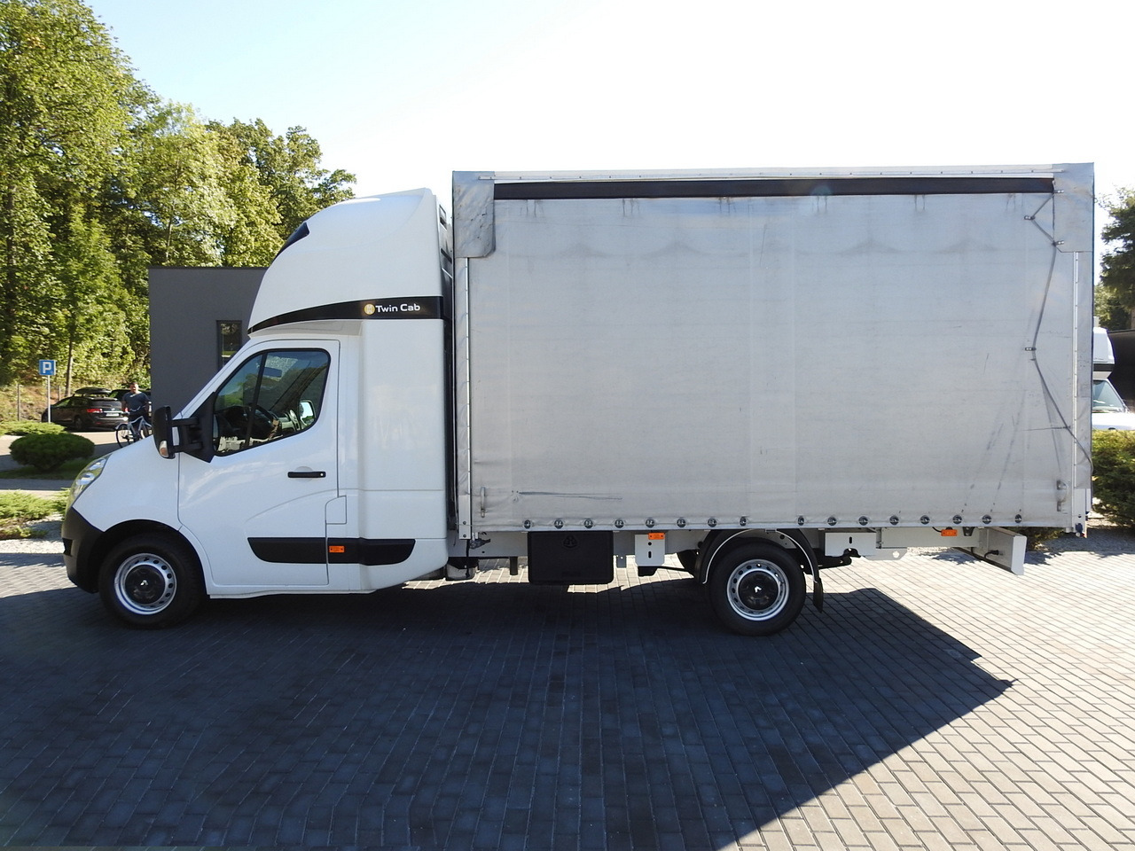 כלי רכב מסחרי עם וילונות צד RENAULT MASTER TARPAULIN 8 PALLETS WEBASTO CRUISE CONTROL AIR CONDITIONING PNEUMATICS  170HP: תמונה 9