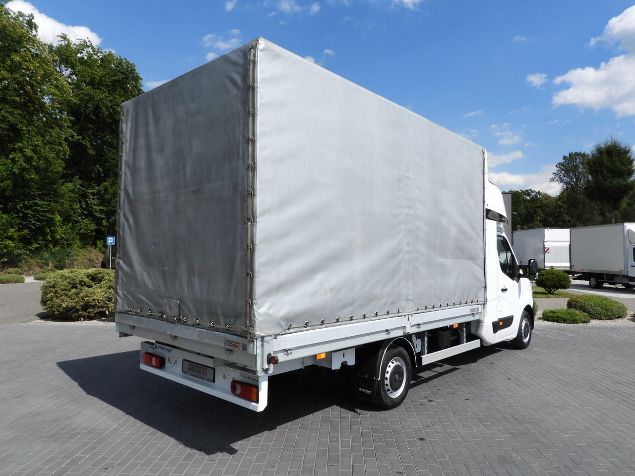 RENAULT MASTER TARPAULIN 8 PALLETS WEBASTO CRUISE CONTROL LED LIGHTS PNEUMATICS AIR CONDITIONING 165HP - כלי רכב מסחרי עם וילונות צד: תמונה 3 RENAULT MASTER TARPAULIN 8 PALLETS WEBASTO CRUISE CONTROL LED LIGHTS PNEUMATICS AIR CONDITIONING 165HP - כלי רכב מסחרי עם וילונות צד: תמונה 3