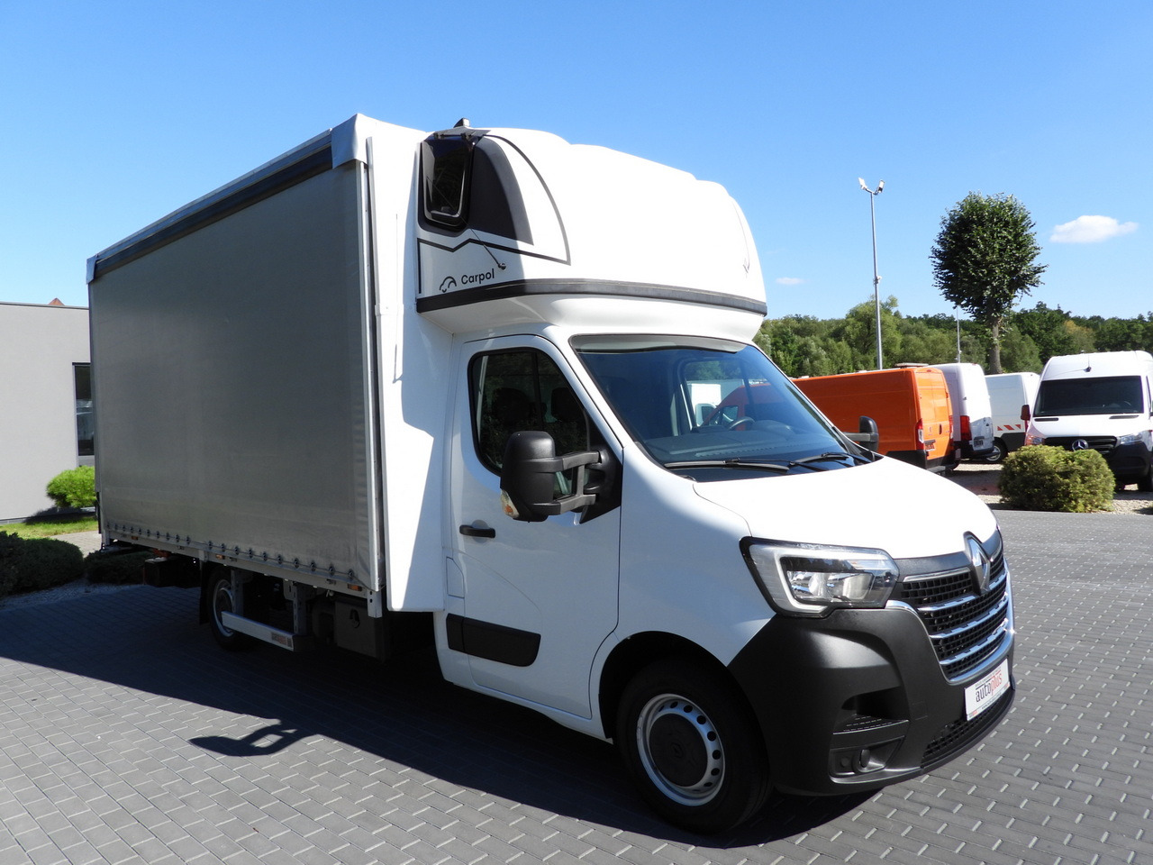 RENAULT MASTER TARPAULIN LIFT 10 PALLETS WEBASTO CRUISE CONTROL LED LIGHTS PNEUMATICS AIR CONDITIONING 165HP - כלי רכב מסחרי עם וילונות צד: תמונה 4 RENAULT MASTER TARPAULIN LIFT 10 PALLETS WEBASTO CRUISE CONTROL LED LIGHTS PNEUMATICS AIR CONDITIONING 165HP - כלי רכב מסחרי עם וילונות צד: תמונה 4