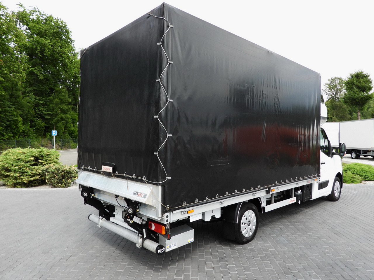 RENAULT MASTER TARPAULIN LIFT 9 PALLETS WEBASTO CRUISE CONTROL LED LIGHTS PNEUMATICS AIR CONDITIONING 165HP - כלי רכב מסחרי עם וילונות צד: תמונה 3 RENAULT MASTER TARPAULIN LIFT 9 PALLETS WEBASTO CRUISE CONTROL LED LIGHTS PNEUMATICS AIR CONDITIONING 165HP - כלי רכב מסחרי עם וילונות צד: תמונה 3