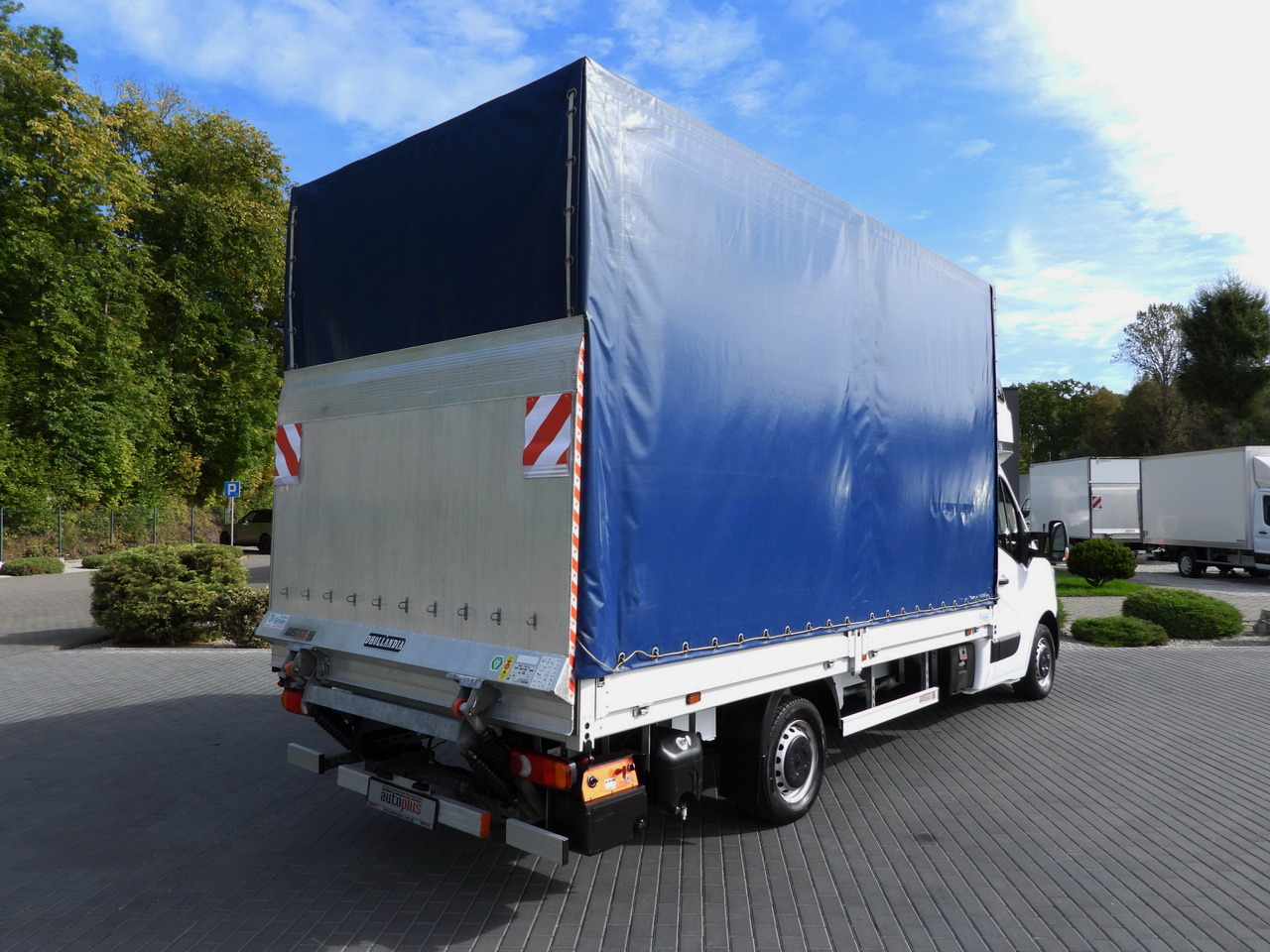 RENAULT MASTER TARPAULIN LIFT 9 PALLETS WEBASTO CRUISE CONTROL LED LIGHTS PNEUMATICS AIR CONDITIONING 165HP - כלי רכב מסחרי עם וילונות צד: תמונה 3 RENAULT MASTER TARPAULIN LIFT 9 PALLETS WEBASTO CRUISE CONTROL LED LIGHTS PNEUMATICS AIR CONDITIONING 165HP - כלי רכב מסחרי עם וילונות צד: תמונה 3