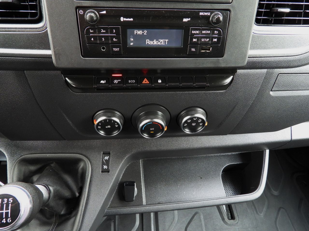 כלי רכב מסחרי עם וילונות צד RENAULT MASTER TARPAULIN LIFT 9 PALLETS WEBASTO CRUISE CONTROL LED LIGHTS PNEUMATICS AIR CONDITIONING 165HP: תמונה 39 כלי רכב מסחרי עם וילונות צד RENAULT MASTER TARPAULIN LIFT 9 PALLETS WEBASTO CRUISE CONTROL LED LIGHTS PNEUMATICS AIR CONDITIONING 165HP: תמונה 39